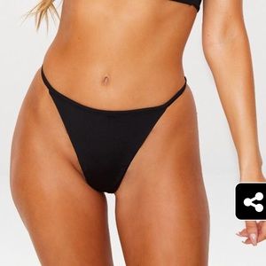 New+Tags* PRETTYLITTLETHING THONG BIKINI- BLACK